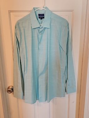 Apt. 9 Men's Light Aqua Long-Sleeve Button-Up Dress Shirt